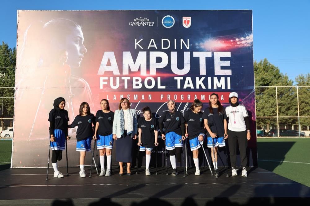 Ampute kadın3-i6a687603bc94f.jpg